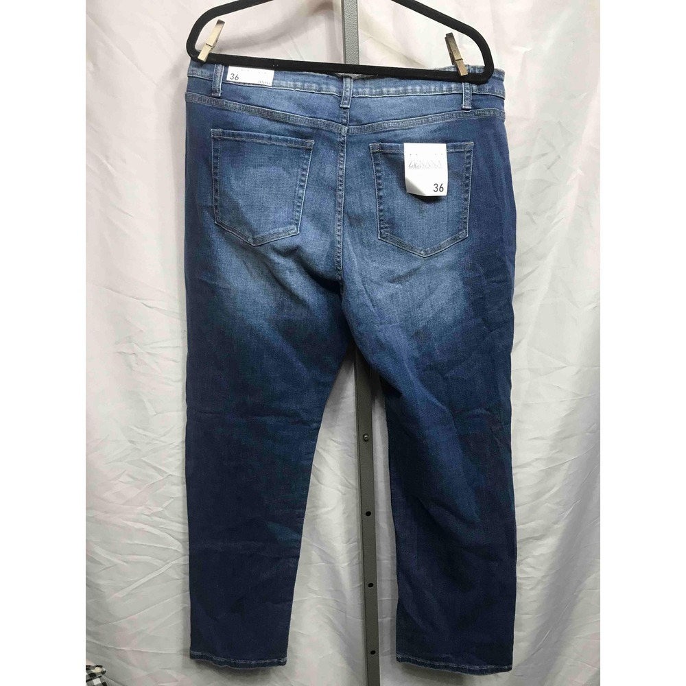 ZENANA Dark Wash Straight Leg Denim Jeans Women Size 20 36 - Picture 2 of 5